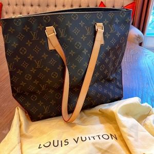 Louis Vuitton Monogram Cabas Mezzo Tote